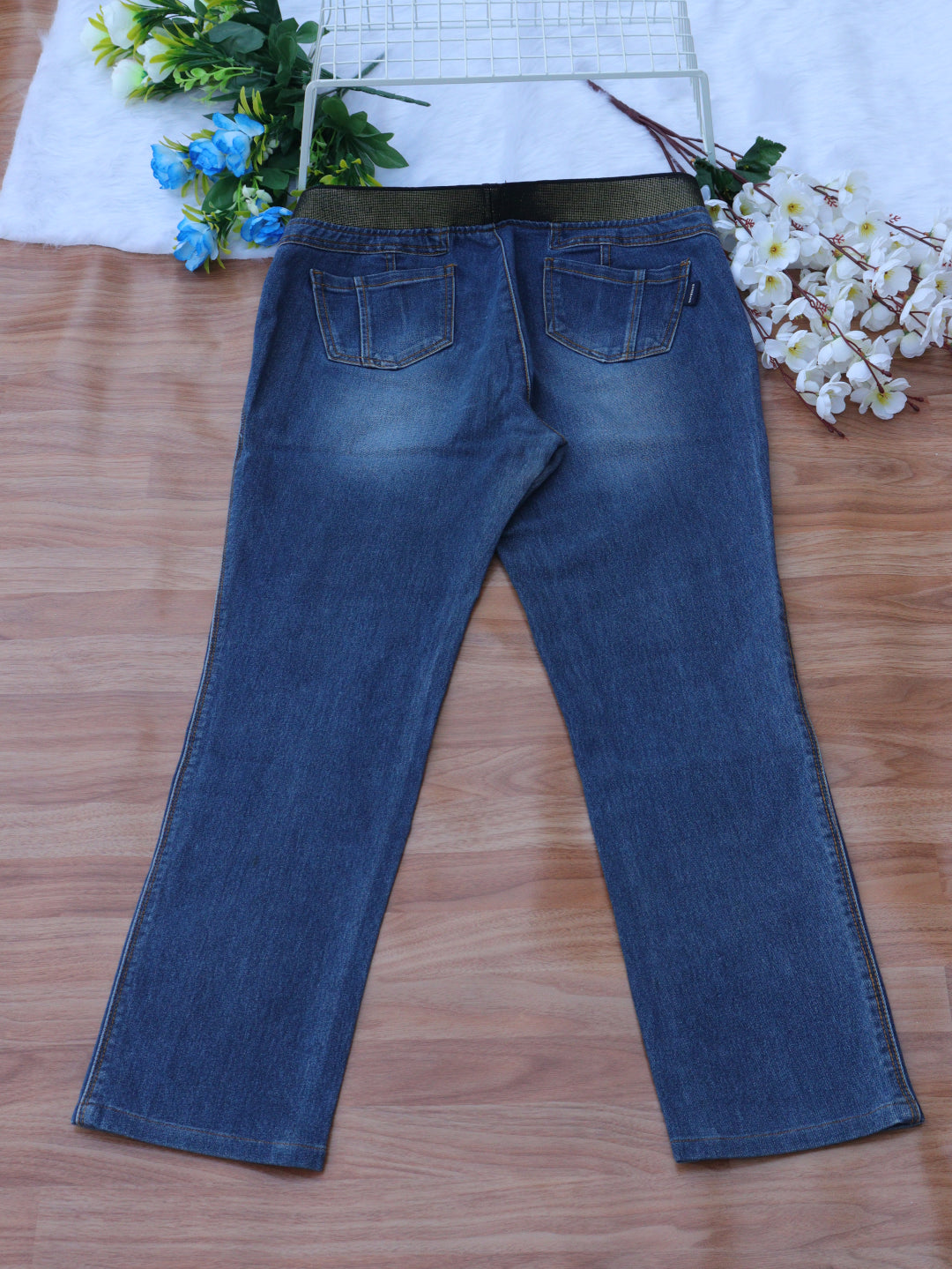 Elastic Waist Jeans - 32"