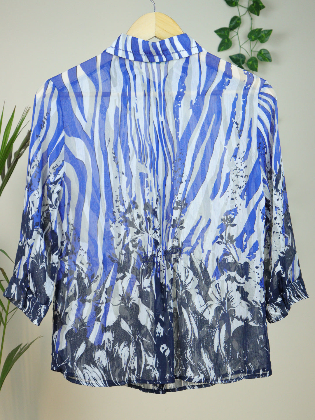 Blue Printed shirt - 38"
