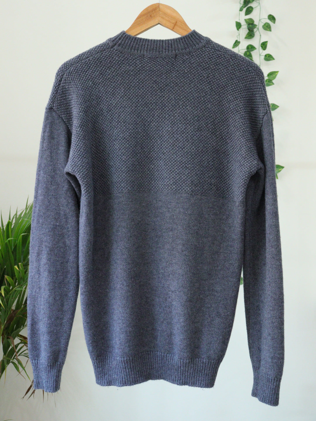 Grey Pullover - 42"