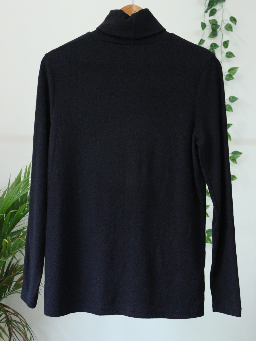 Black Turtle Neck - 38"