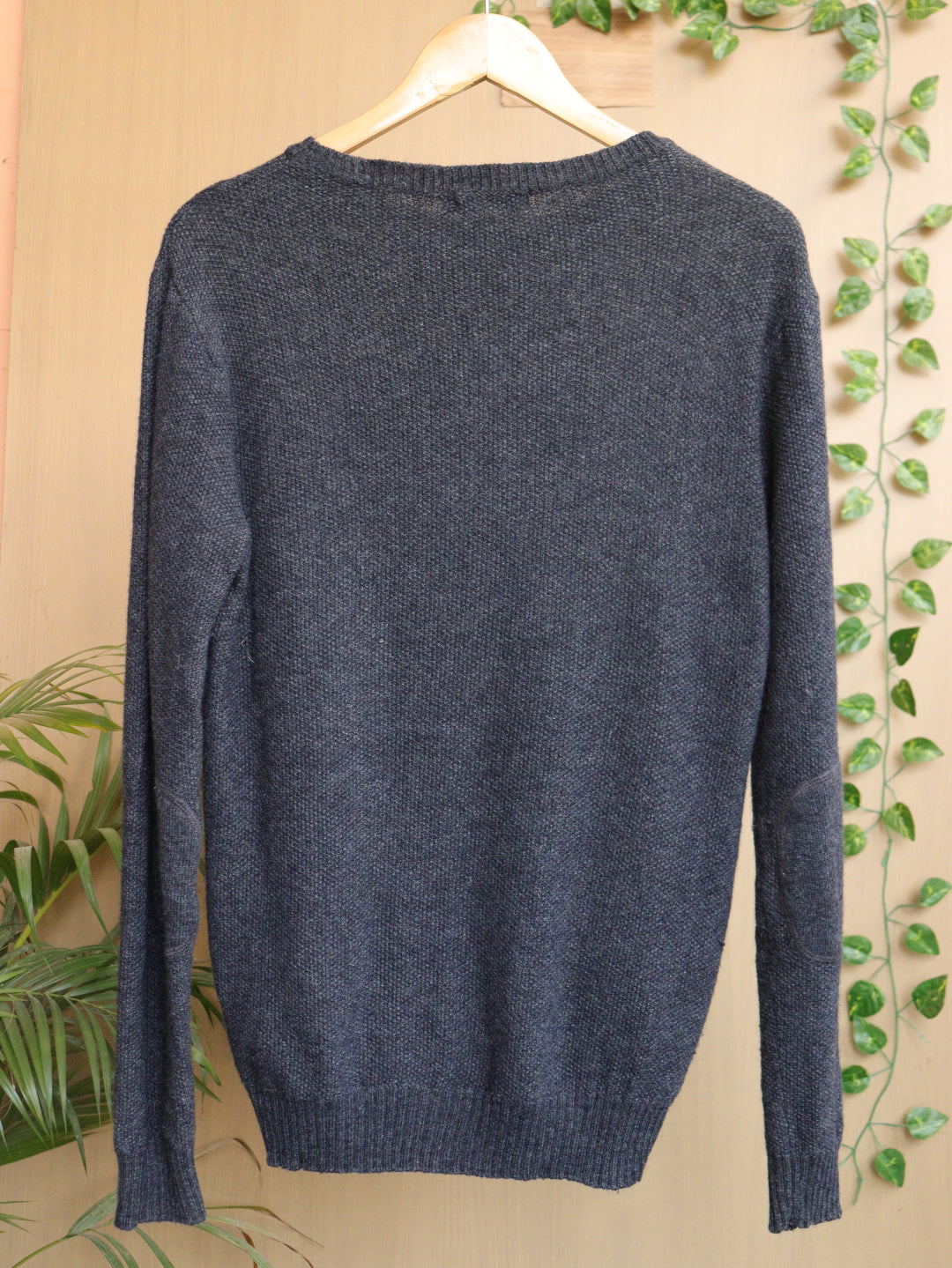 Grey Pullover - 42"