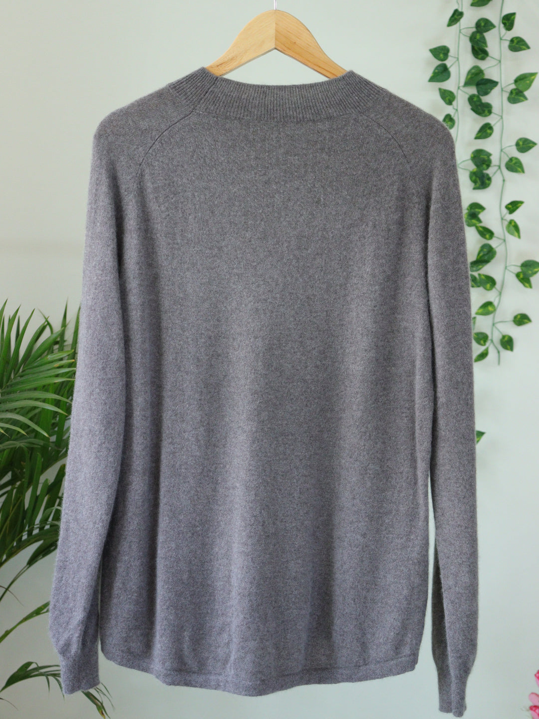 Grey Pullover - 44"