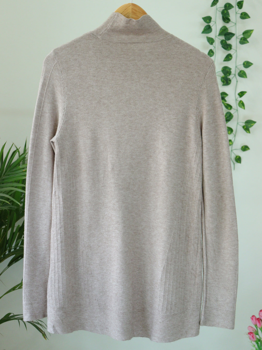 Brown Turtle Neck - 38"