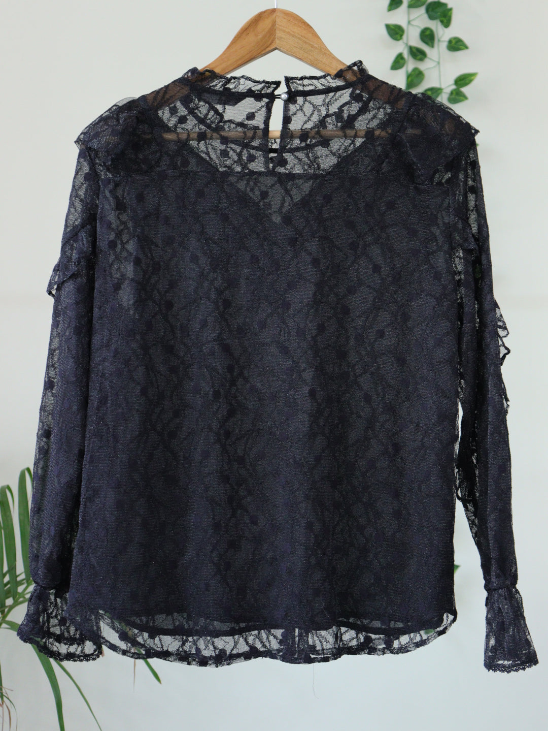 Lace Black Top - 38"