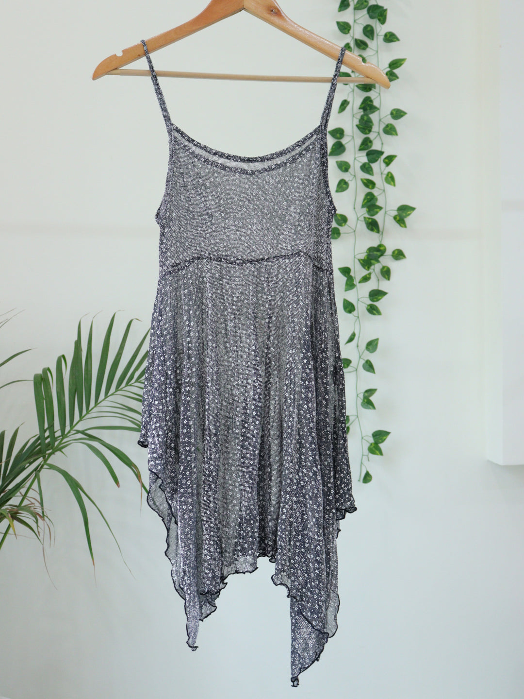 Grey Net Top - 30"