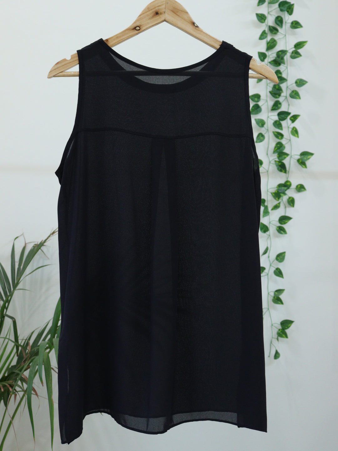 Black Top - 38"