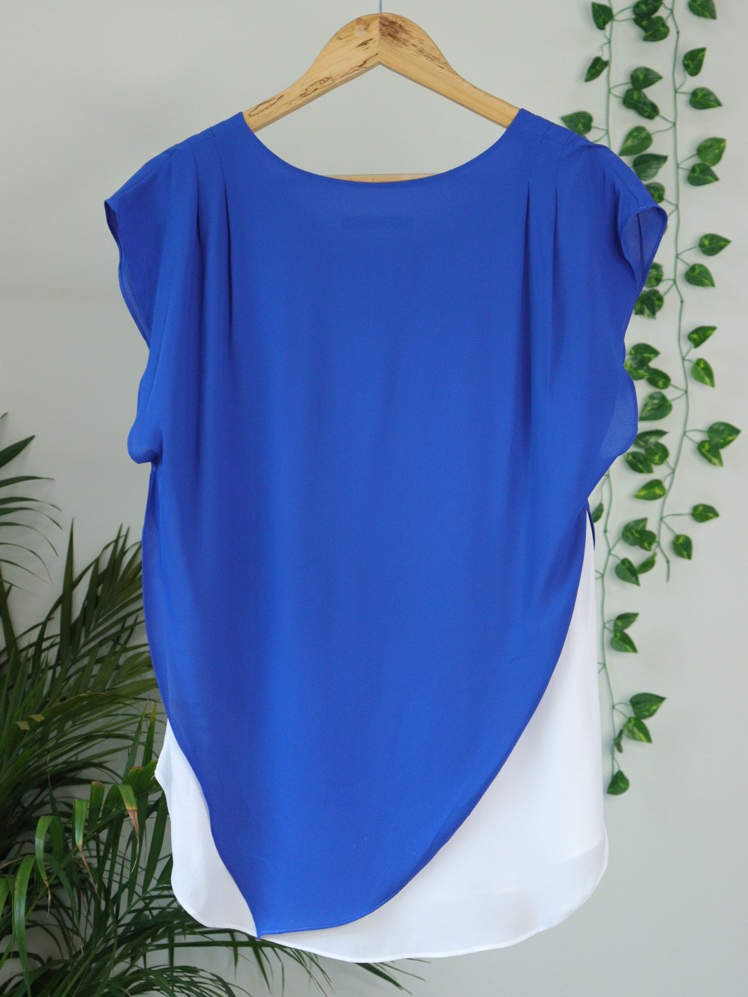 Blue Top - 38"