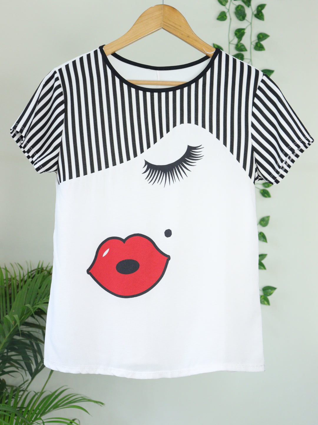 White Kiss Top - 36"