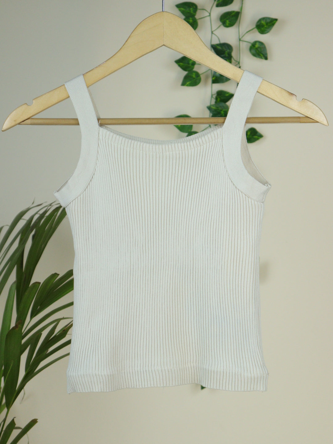 Cream Ribbed Crop Top - 28"