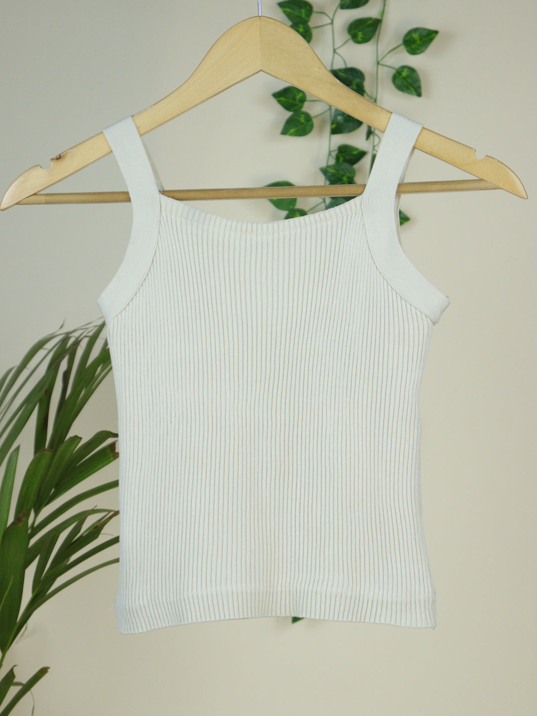 Cream Ribbed Crop Top - 28"