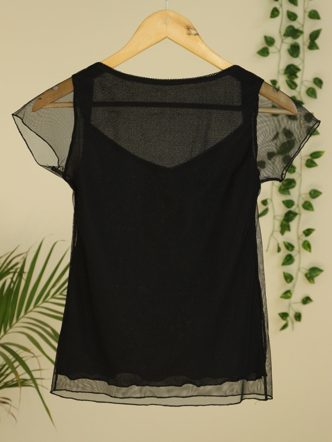 Black Net Top - 28"
