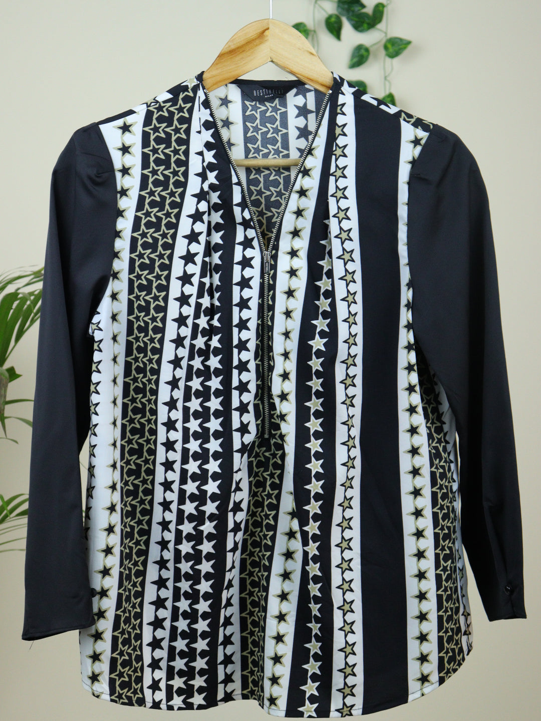 Star Printed Top - 40"