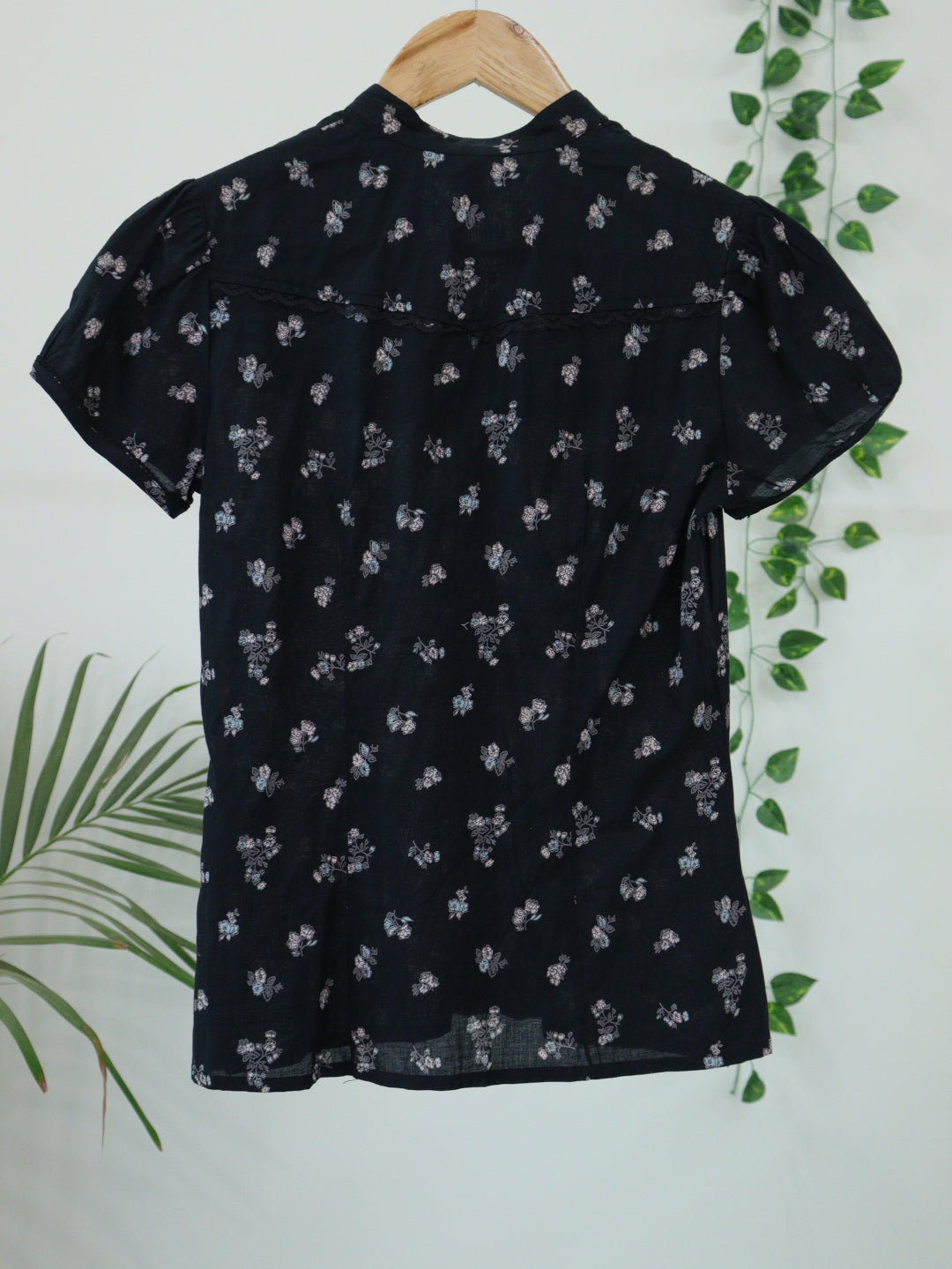 Black Printed Top - 32"
