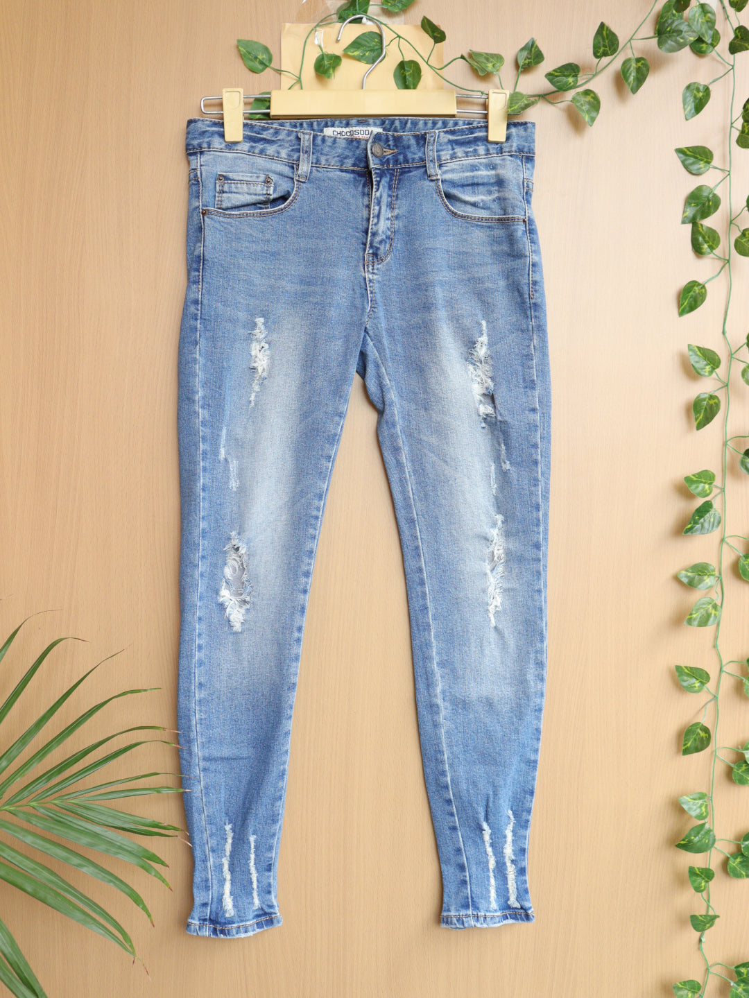 Blue Ripped Jeans - 28"