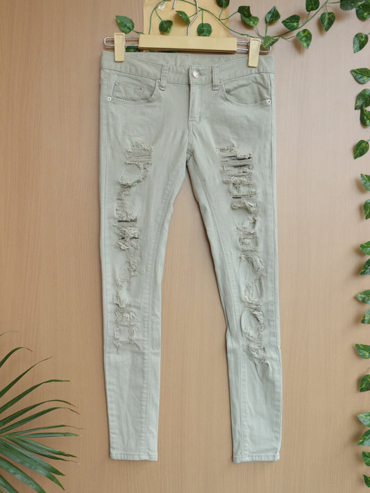 Ripped Jeans - 26"