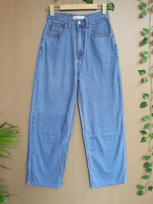 Wide Leg Jeans - 26"