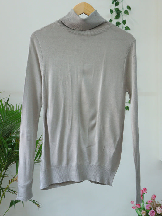Green Turtle Neck - 36"