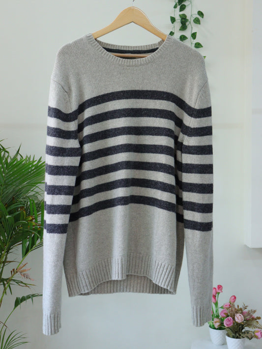 Grey Pullover - 44"