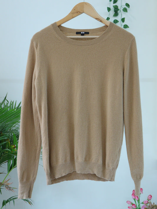 Brown Pullover - 40"