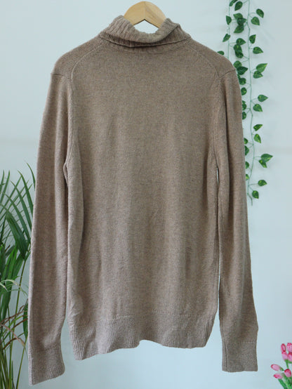 Brown Turtle Neck - 38"