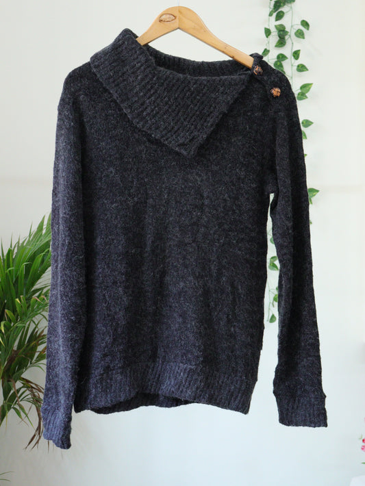 Grey Turtle Neck - 38"