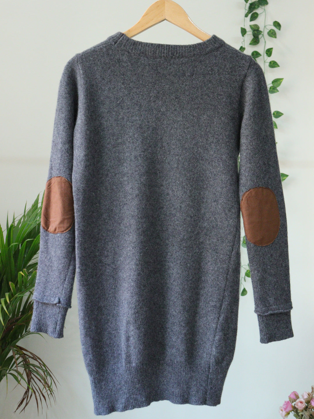 Grey Pullover - 38"