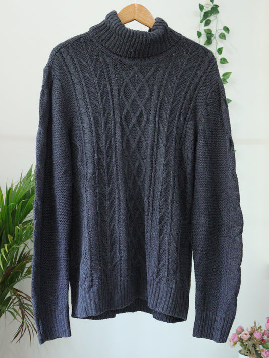 Grey Turtle Neck - 42"