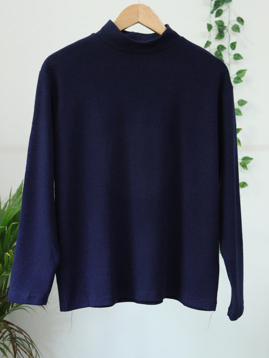 Blue Turtle Neck - 42"
