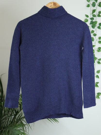 Blue Turtle Neck - 36"
