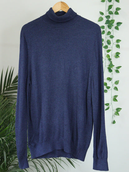 Blue Turtle Neck - 42"