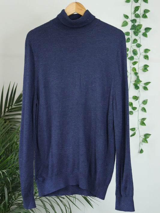 Blue Turtle Neck - 42"