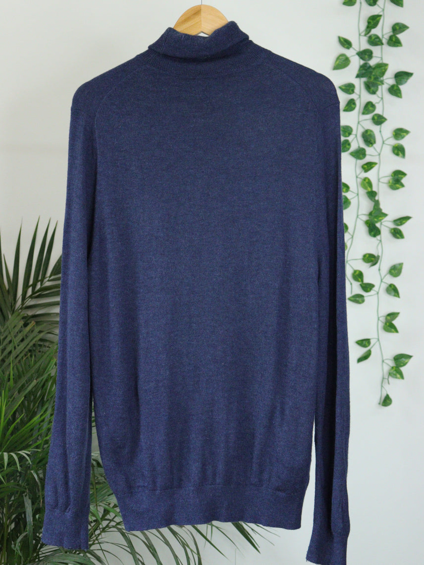 Blue Turtle Neck - 42"