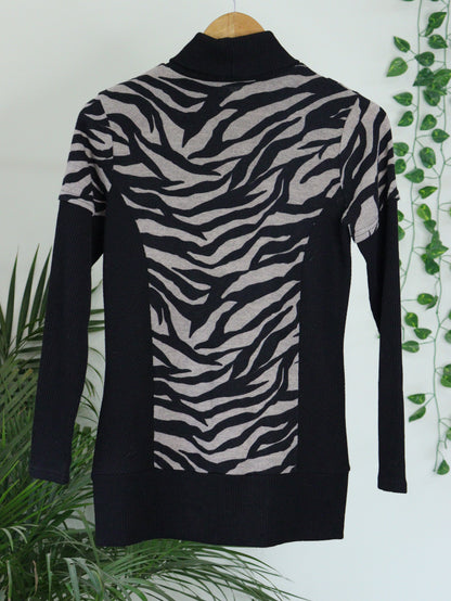 Black Turtle Neck - 34"