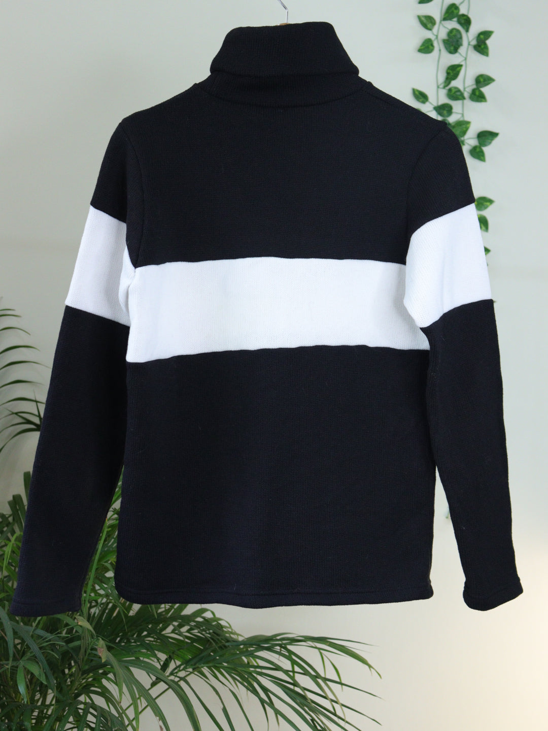 Black Turtle Neck - 38"