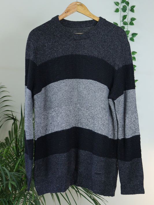Grey Pullover - 44"