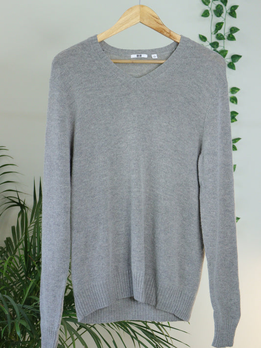 Grey Pullover - 40"
