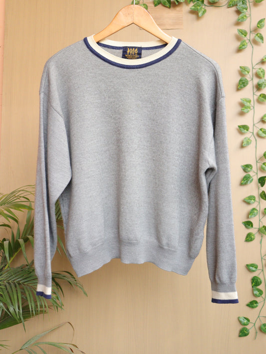 Grey Pullover - 42"