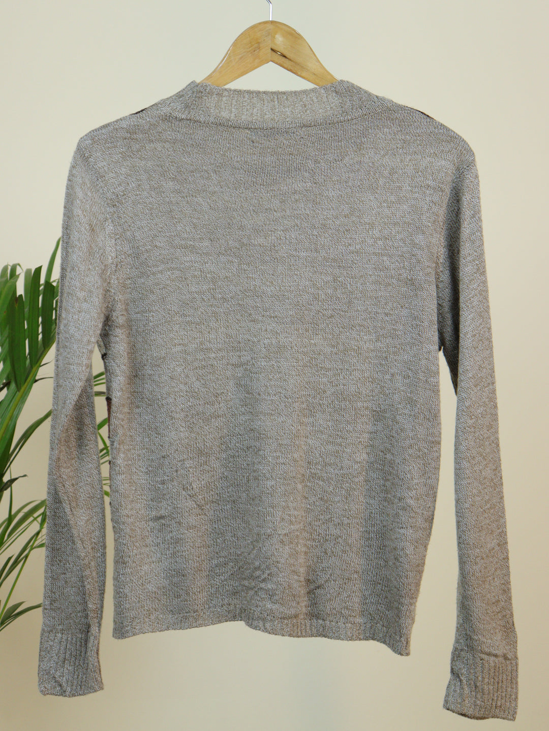 Brown Sweater - 40"