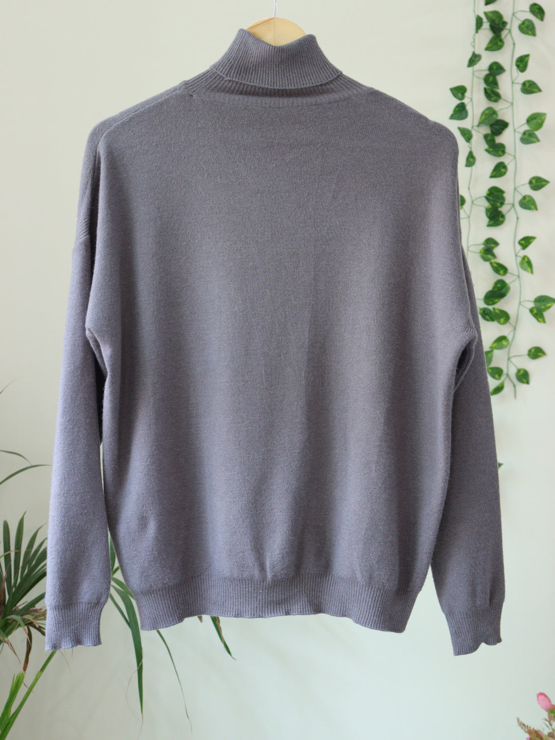 Turtle Neck - 42"
