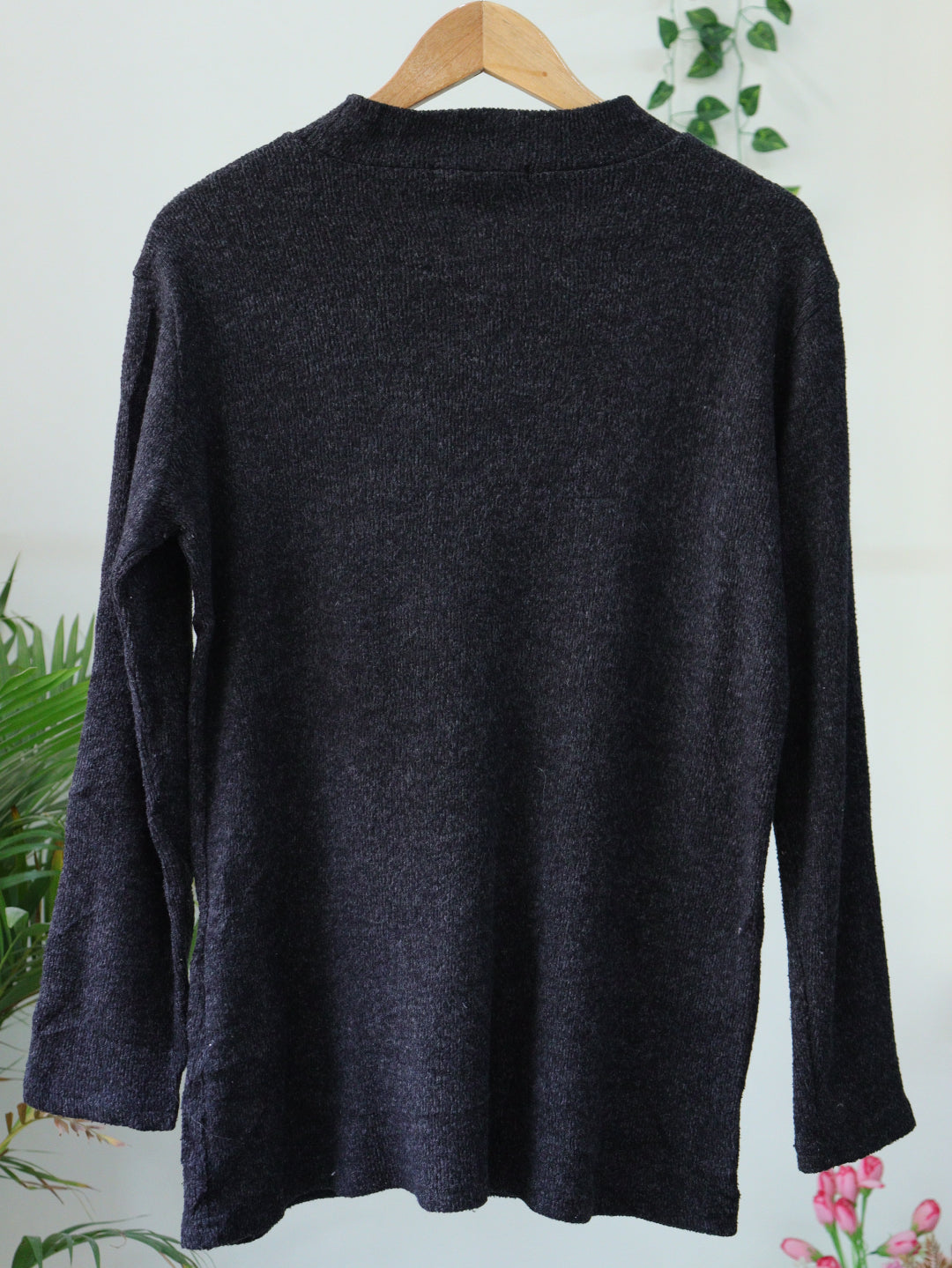 Grey Pullover - 42"