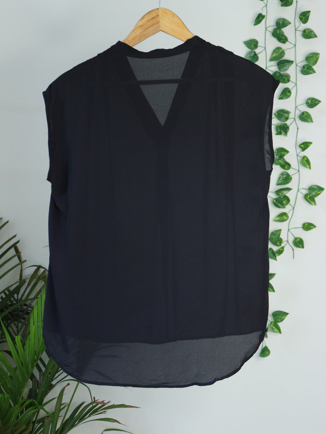 Black Top - 38"