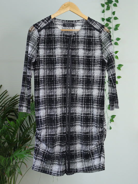 Black Top - 38"