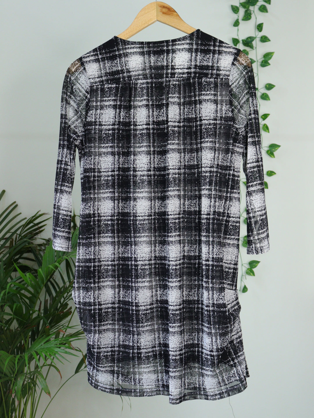Black Top - 38"
