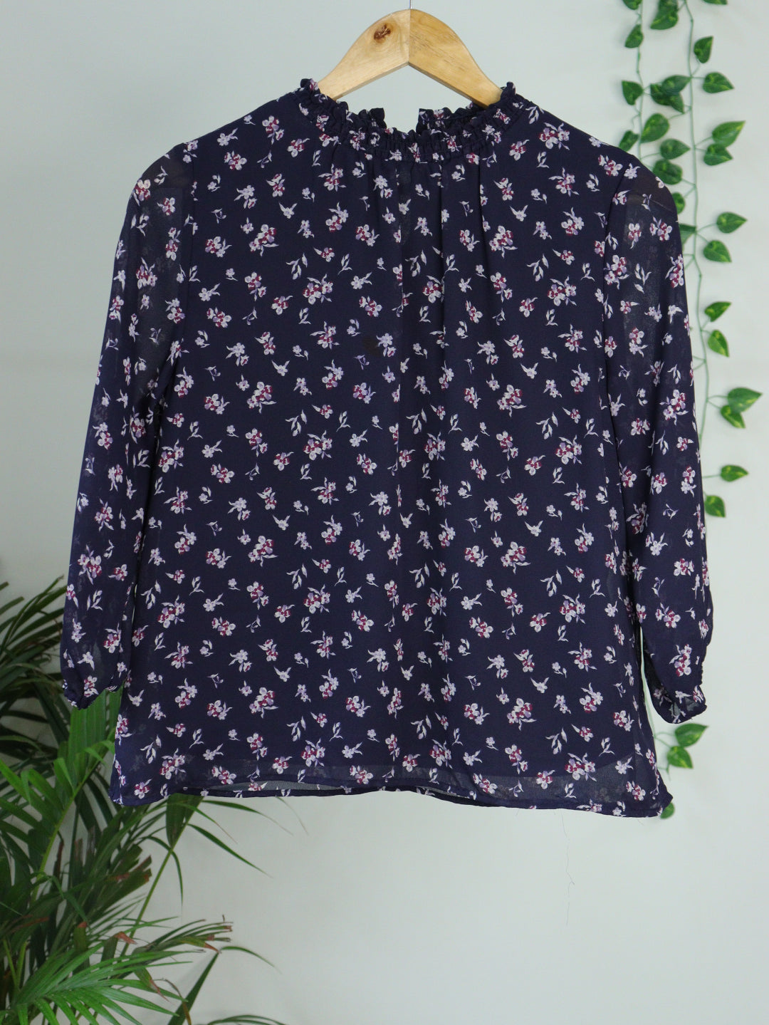 Blue Top - 38"