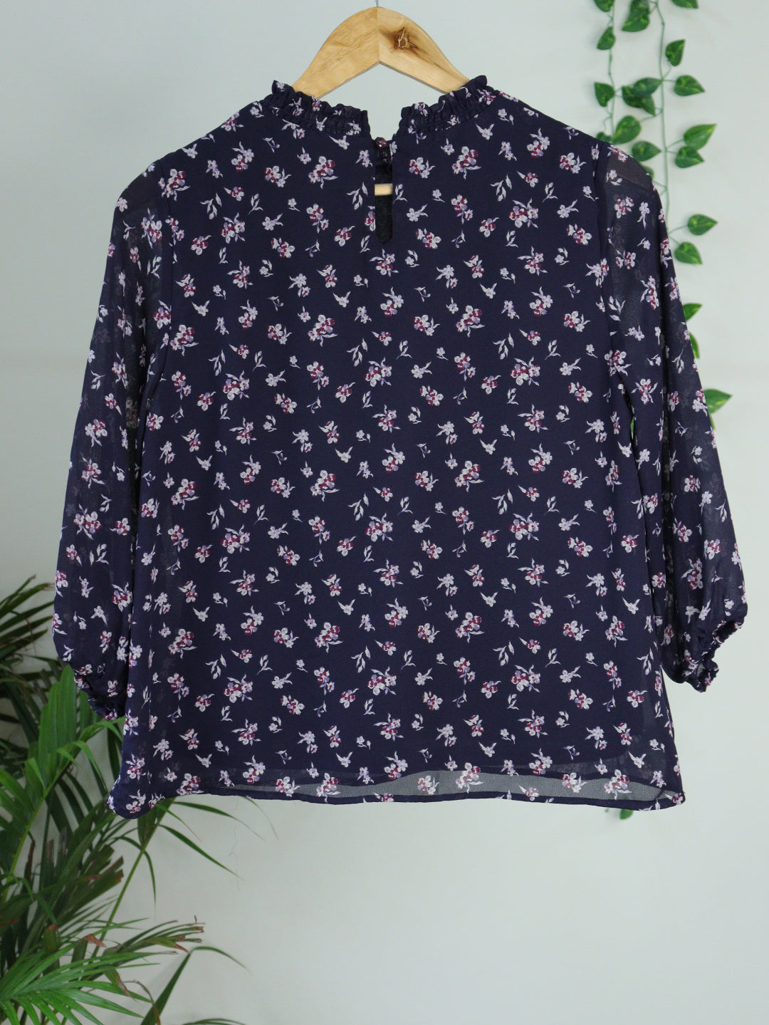 Blue Top - 38"
