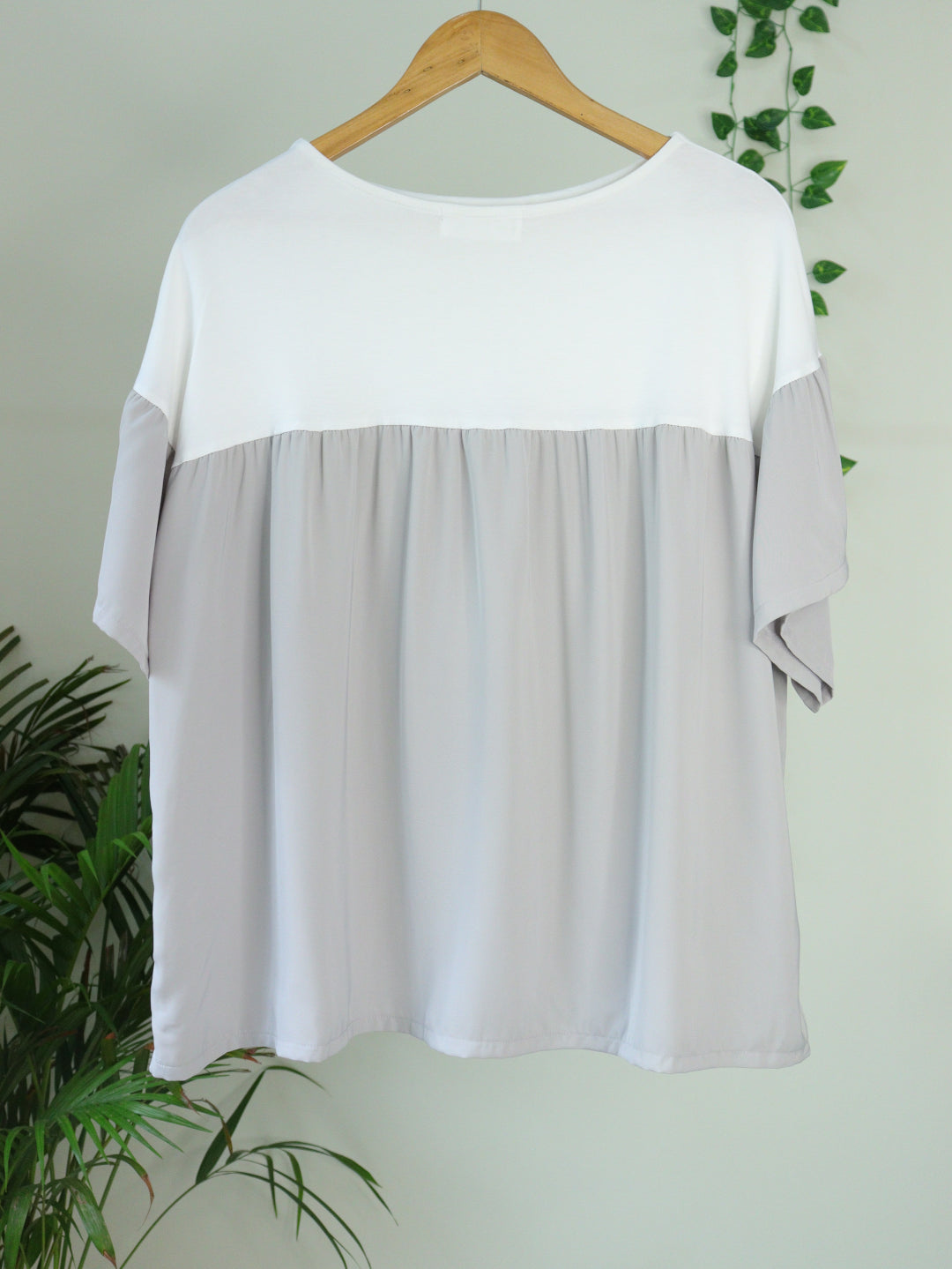 Grey Top - 42"