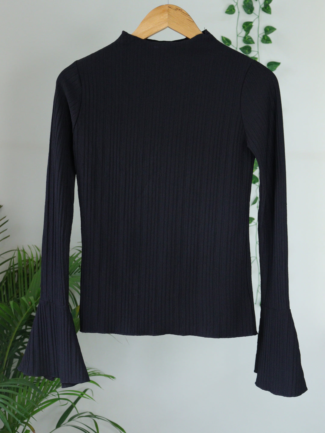 Black Top - 34"