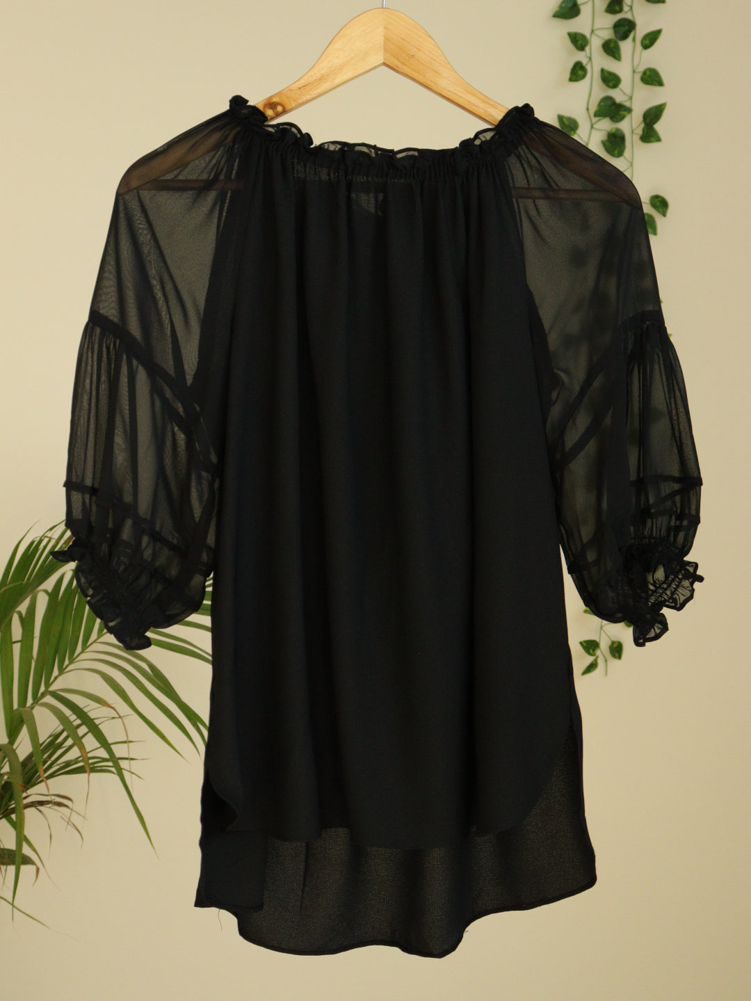 Black Top - 40"