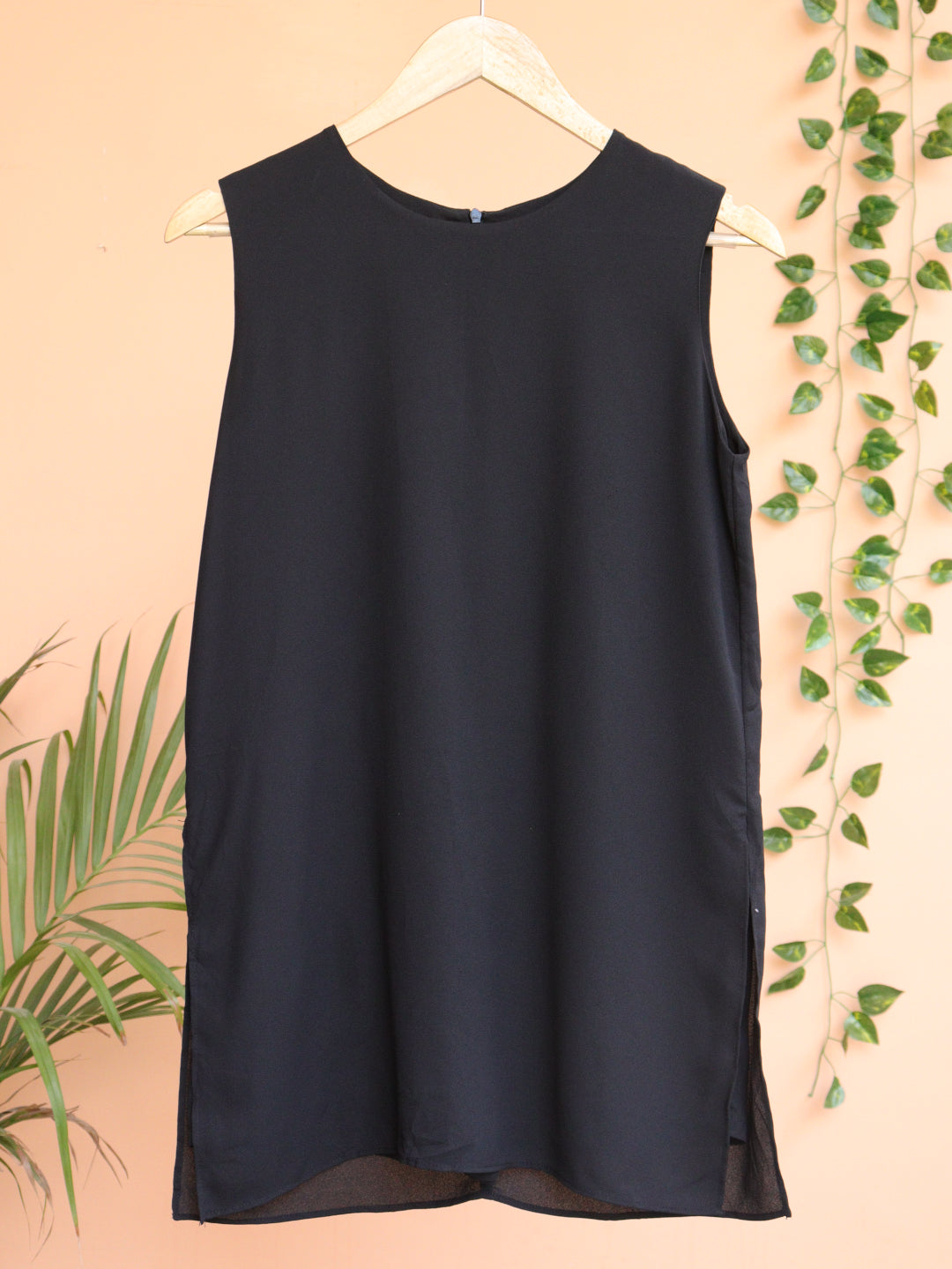 Black Top - 34"